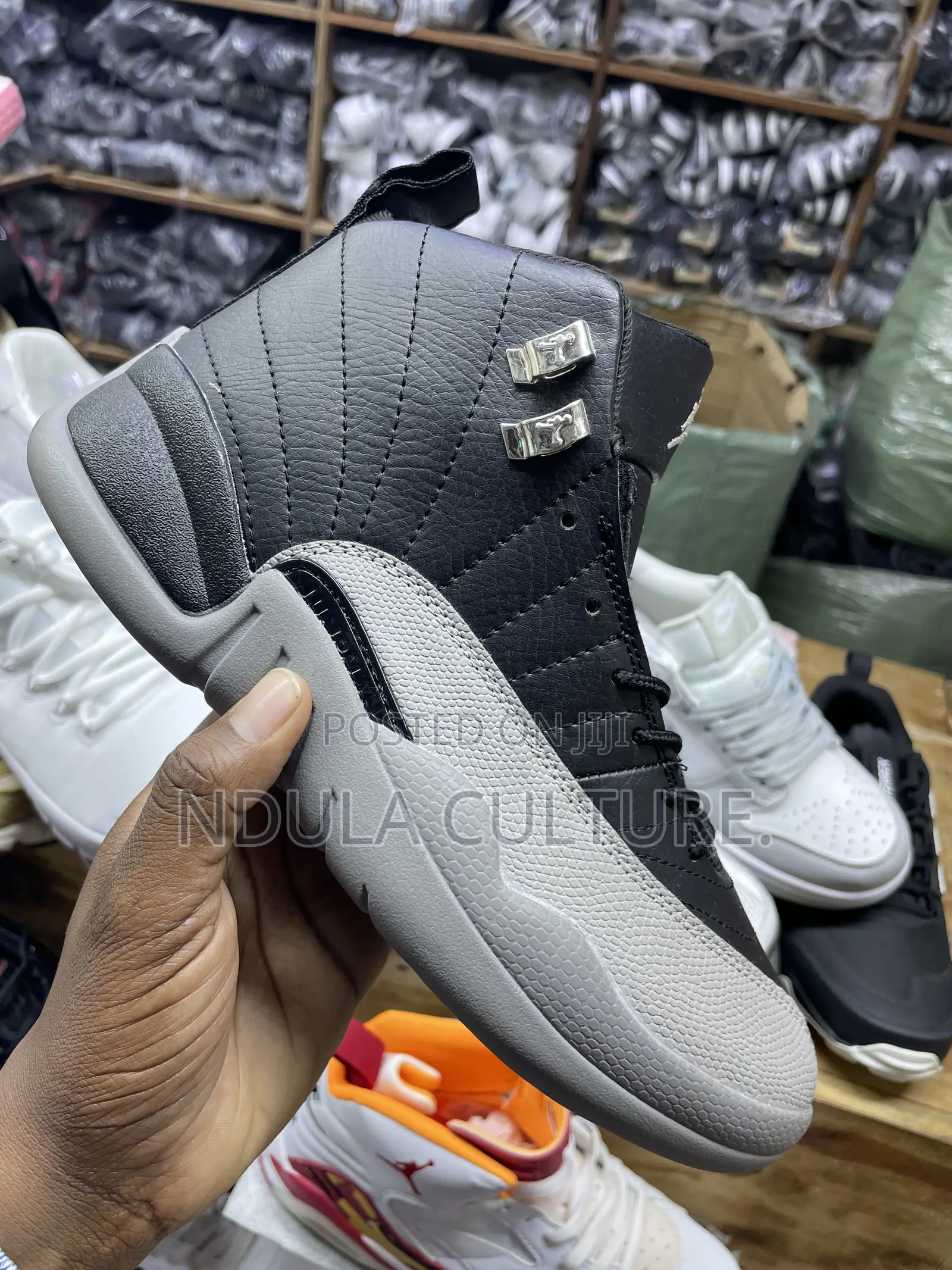 Nike Air Jordan 12 Jumpman