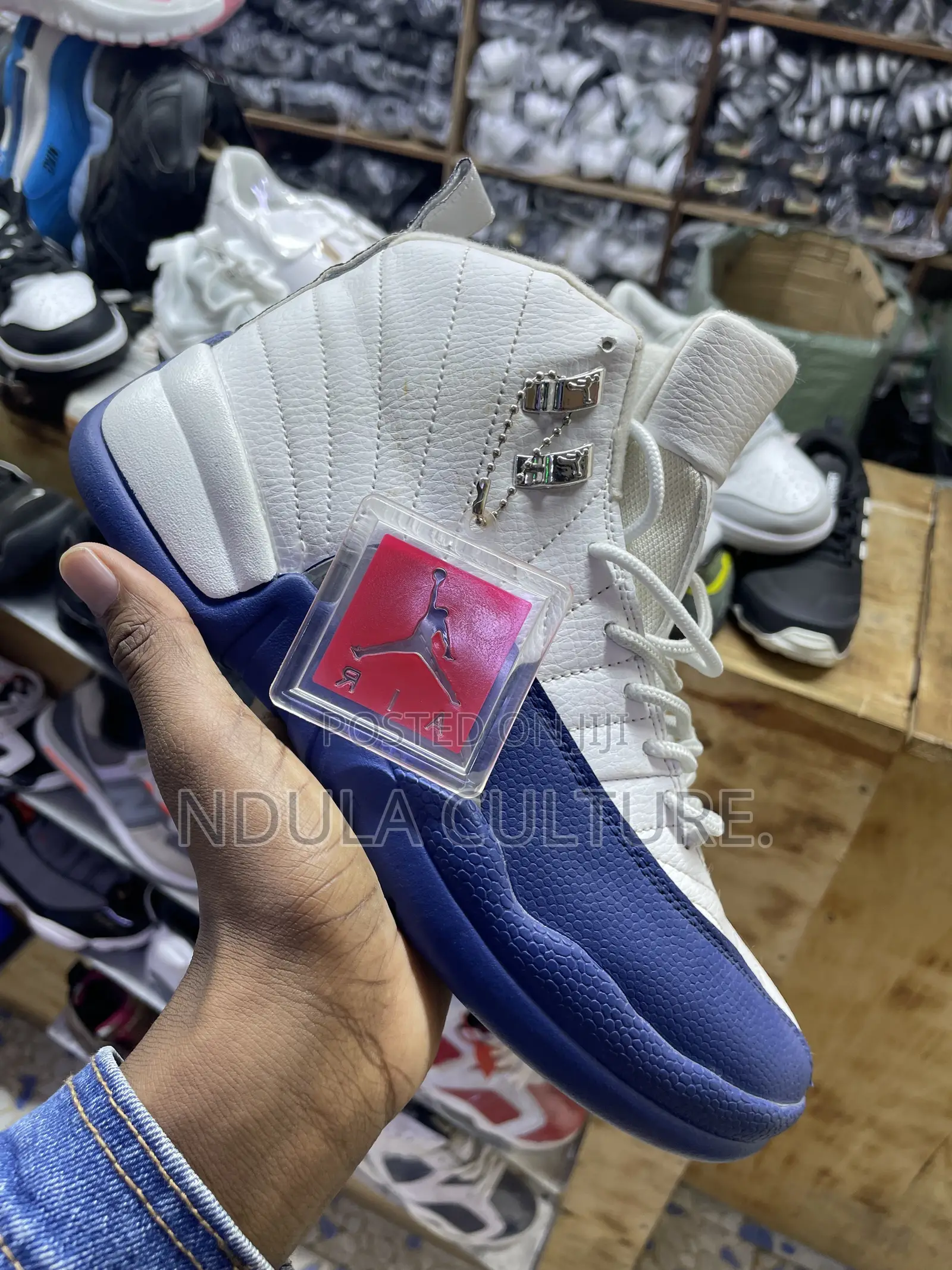 Nike Air Jordan 12 Jumpman