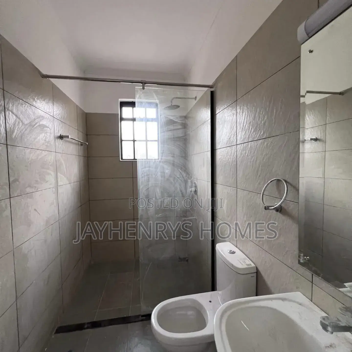 4bdrm House in Gateway Mall Area for rent