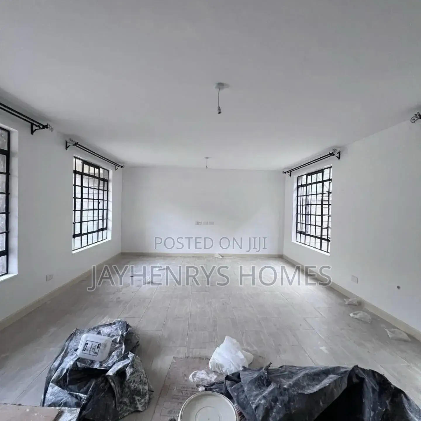 4bdrm House in Gateway Mall Area for rent