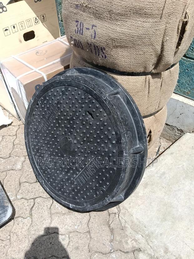 Resintuff Composite Manhole Cover