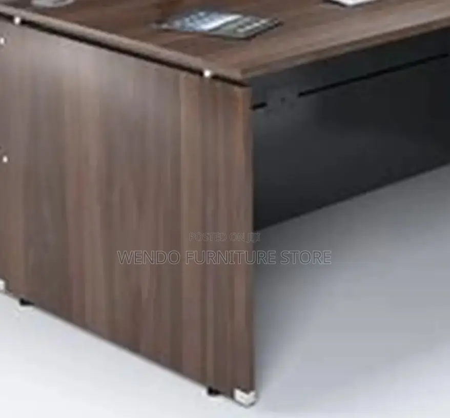 Office Workstation; Four Users WFST Office Workstation
