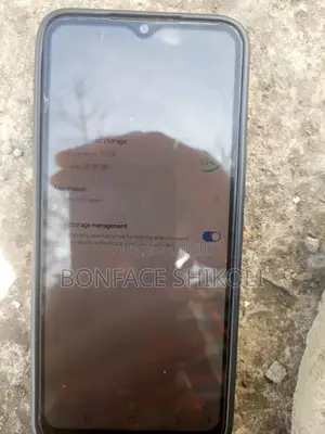 Tecno Spark 8C 64 GB Blue