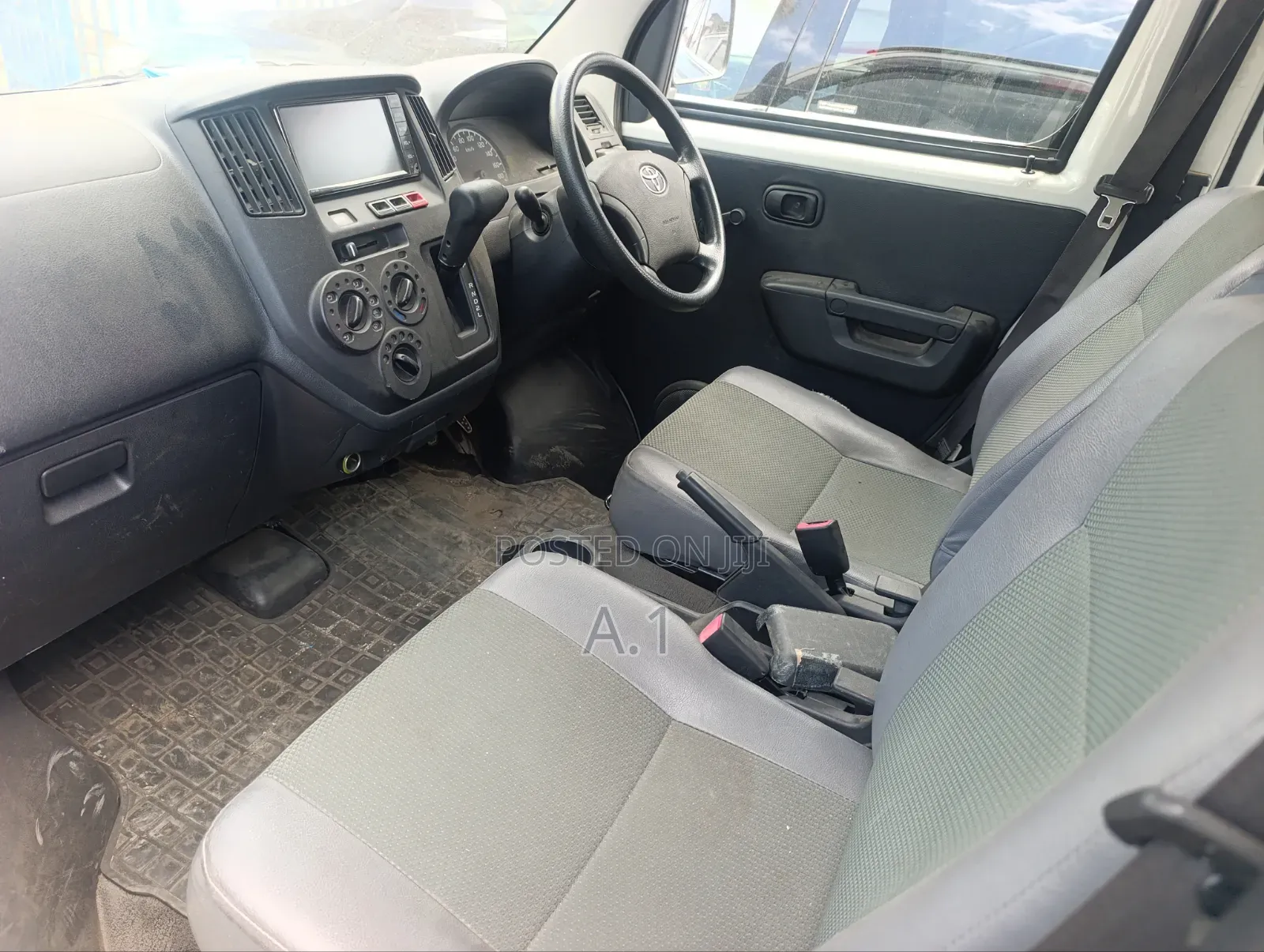 Toyota Lite-Ace 2019 White