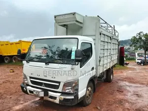 Mitsubishi Canter Fe