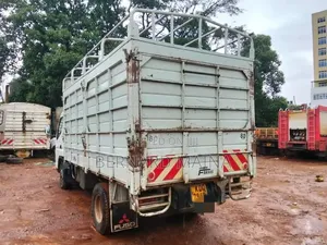 Mitsubishi Canter Fe