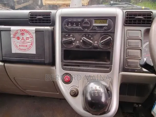 Mitsubishi Canter Fe