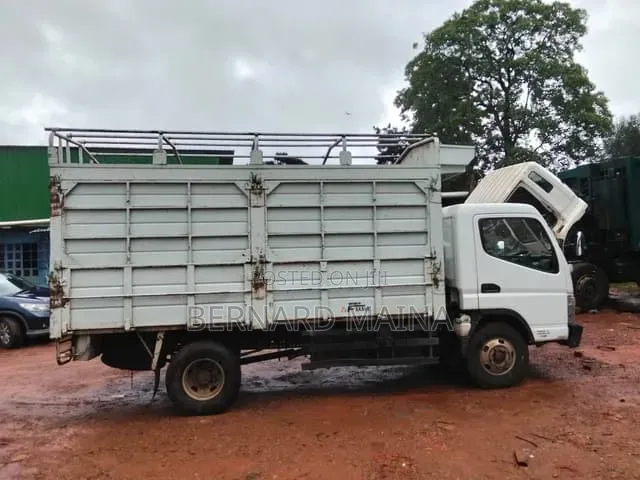 Mitsubishi Canter Fe