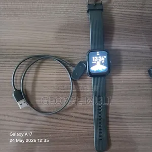 Smart Watxh Fit Bit 3