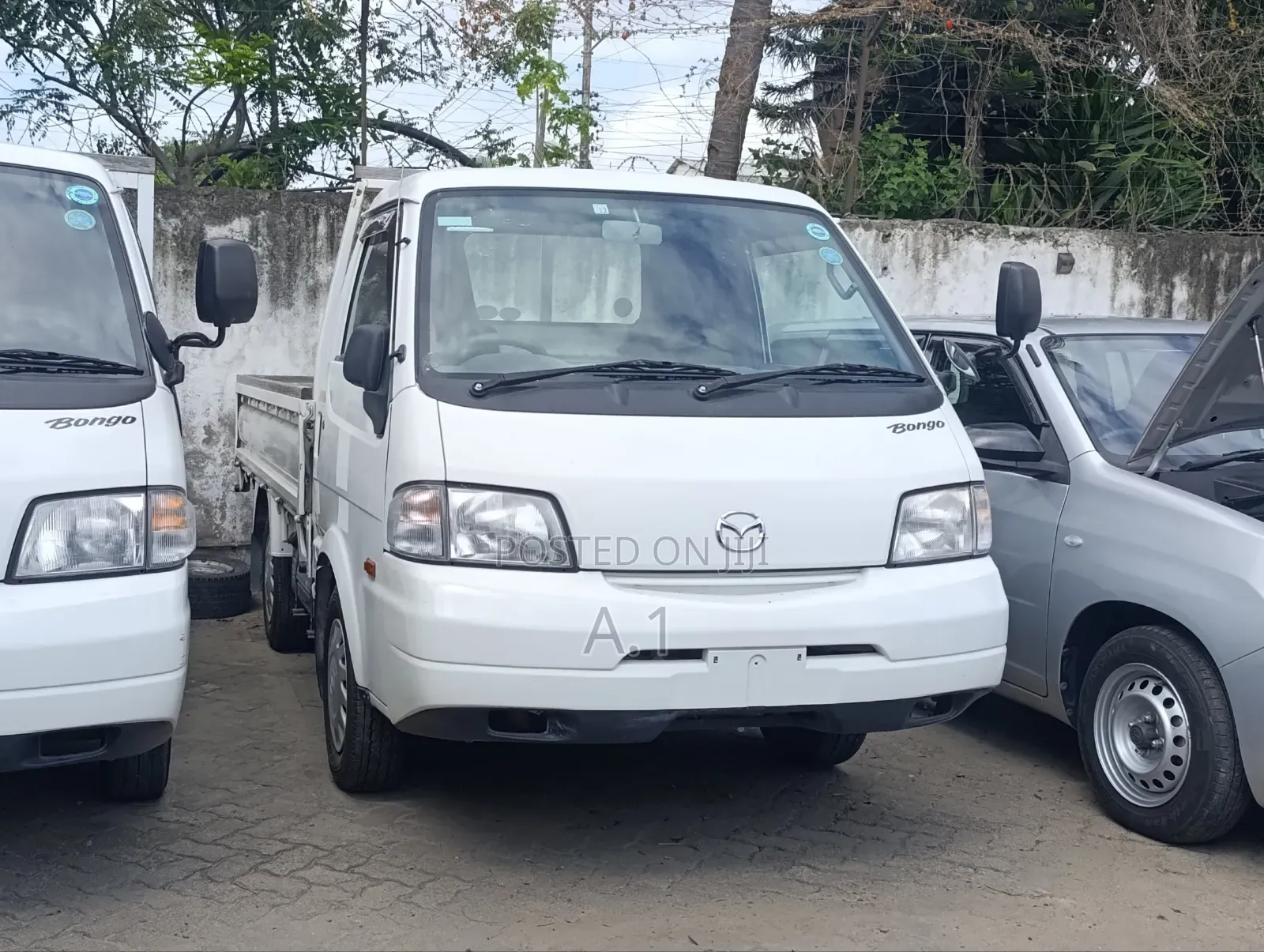 Mazda Bongo Mini Truck