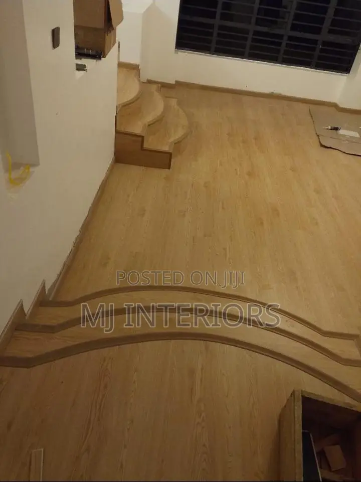 Waterproof Spc Flooring With Elegant Wooden Style Finish