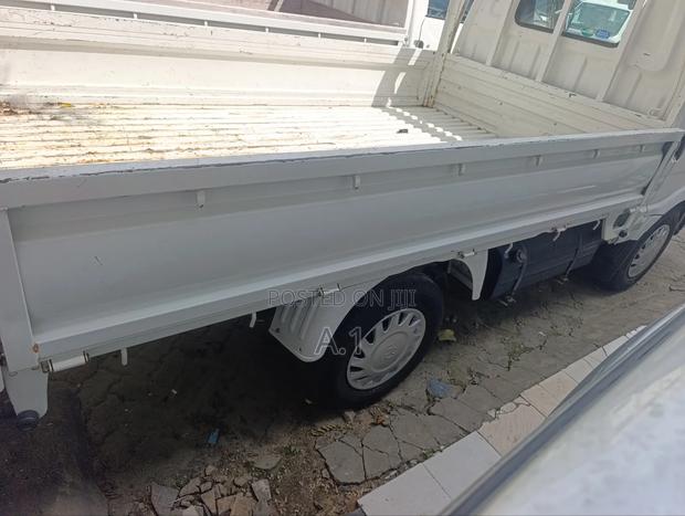 Mazda Bongo Manual Mini Truck - thumbnail 6