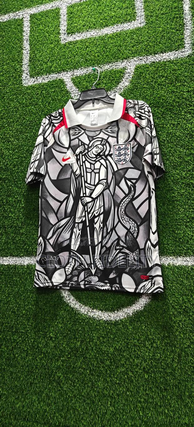 Nike X Palace England World Cup Limited Edition.