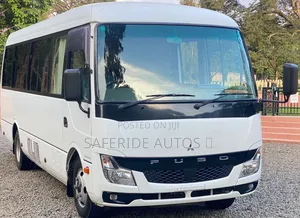Mitsubishi Fuso Rosa 2019 White