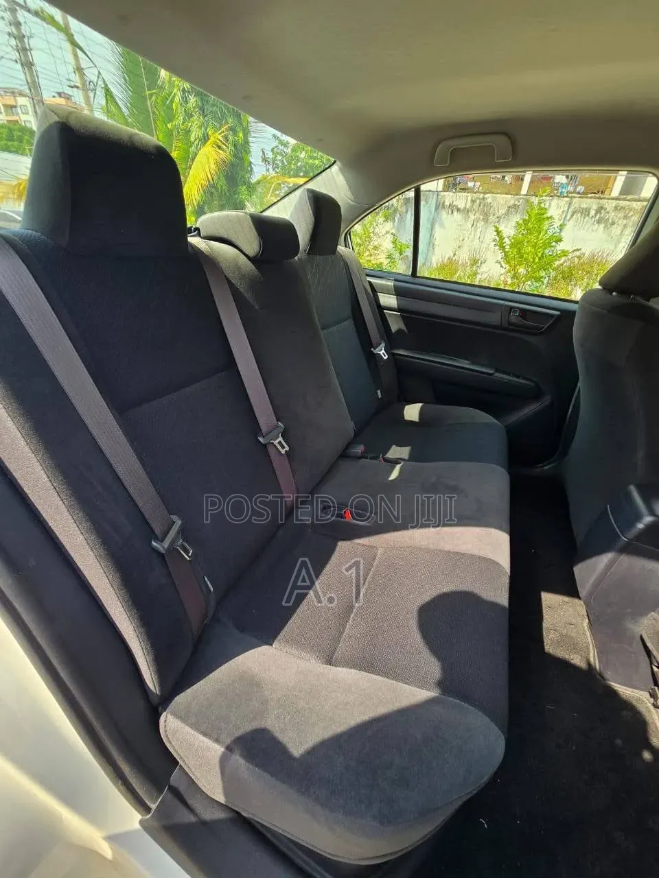 Toyota Axio 1.5 Hybrid 2WD 2019 White