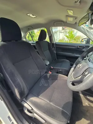 Toyota Axio 1.5 Hybrid 2WD 2019 White