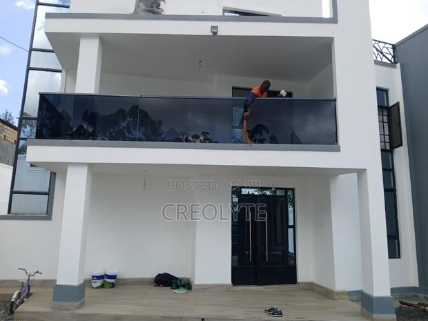 Frameless Glass Balcony Railing (Coated) - thumbnail 4