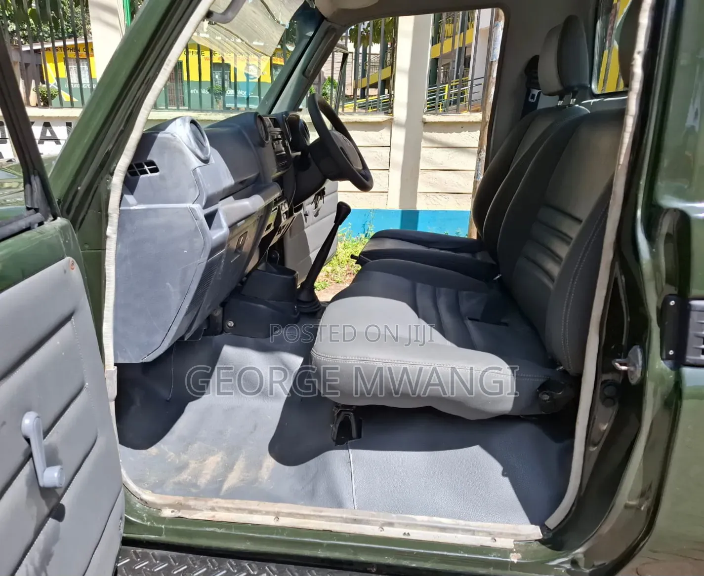 Toyota Land Cruiser 2014 Green