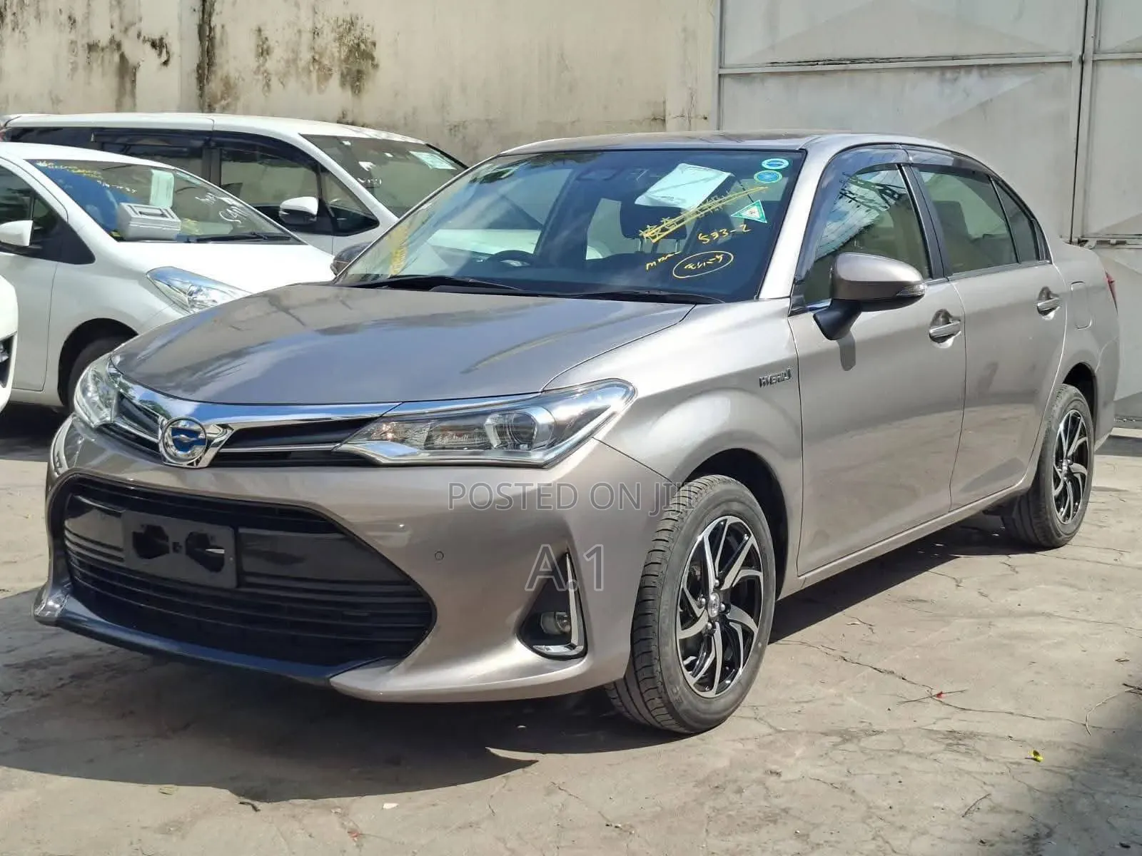 Toyota Axio 1.5 Hybrid 2WD 2019 Gold