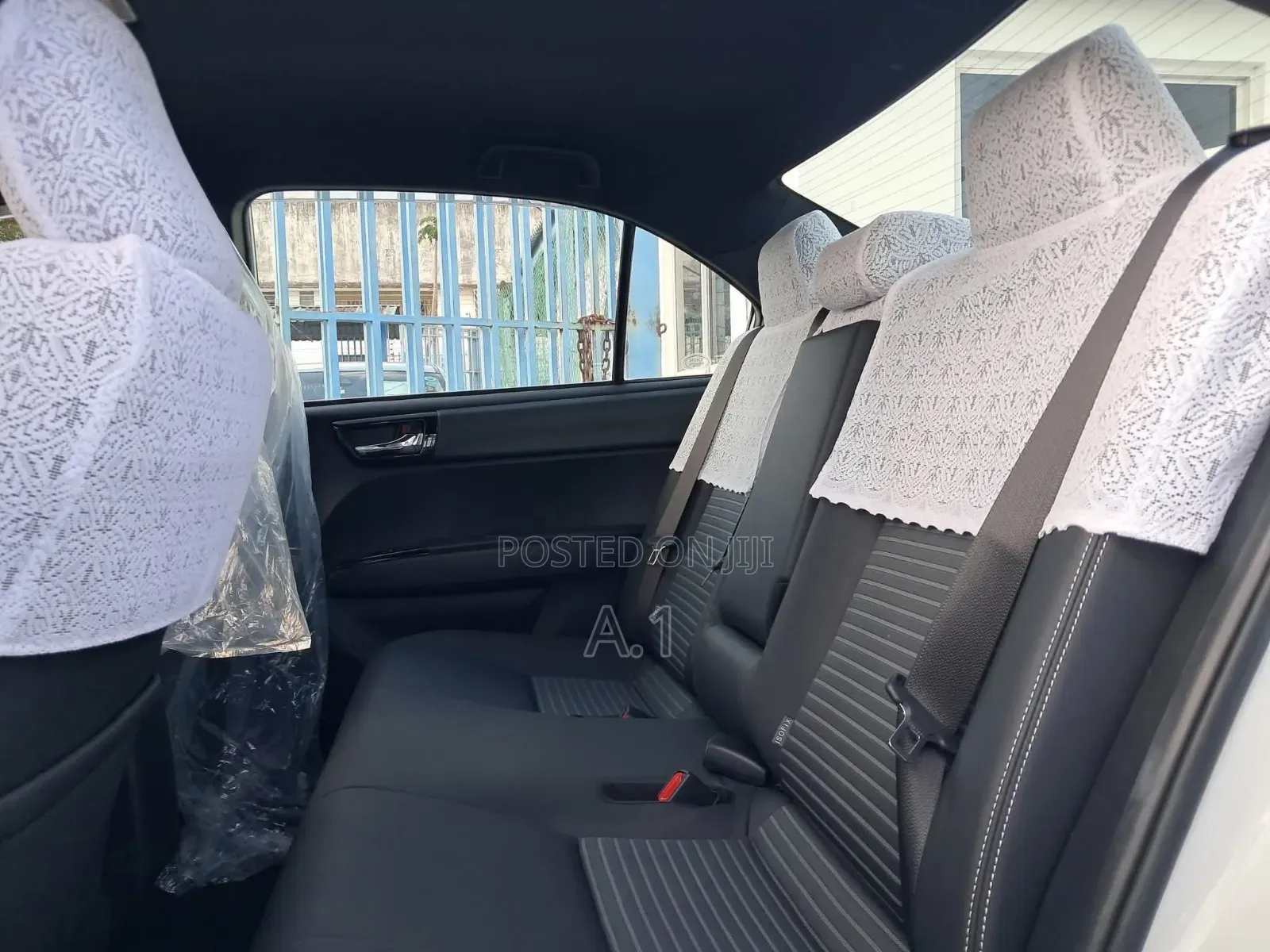 Toyota Axio 1.5 Hybrid 2WD 2019 Pearl
