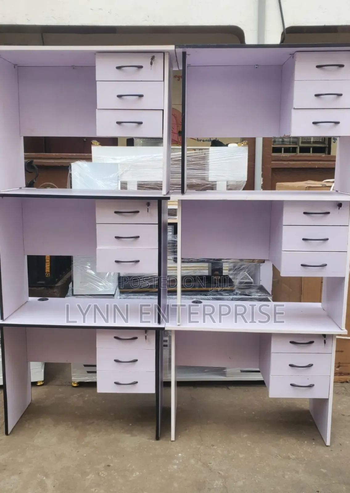 Office Desk Table;
1.5m