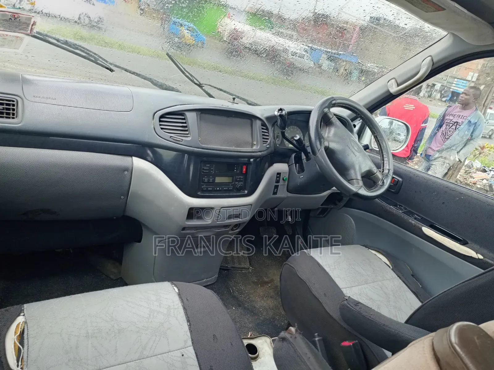 Toyota HiAce 220 2007 Silver