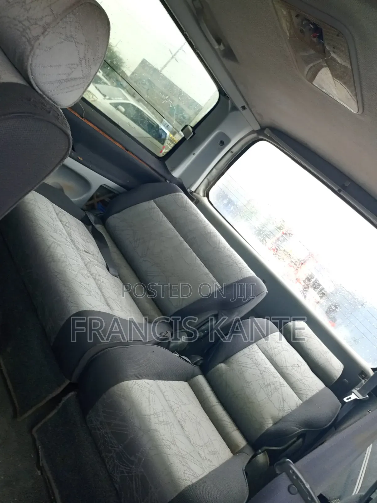 Toyota HiAce 220 2007 Silver