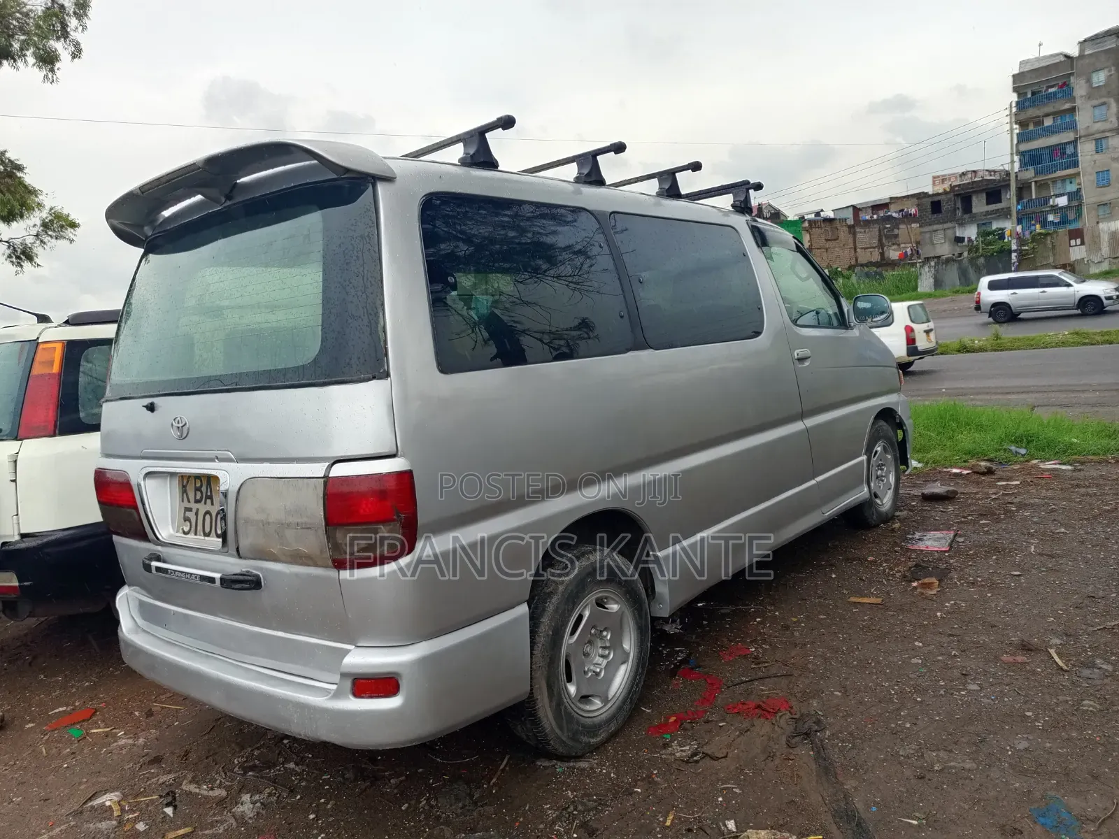 Toyota HiAce 220 2007 Silver