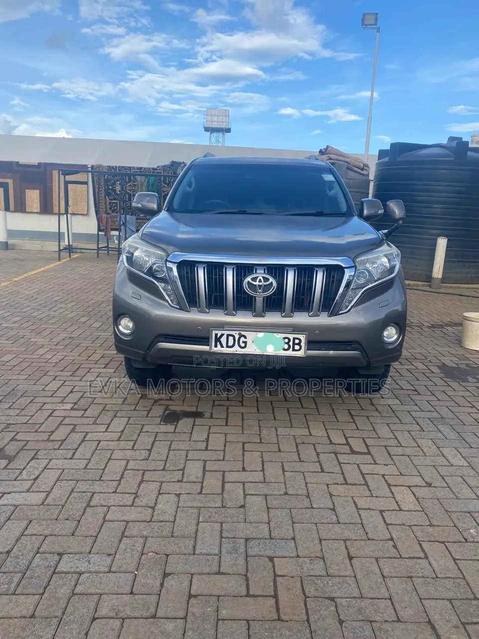 Toyota Land Cruiser Prado 2015 Gray