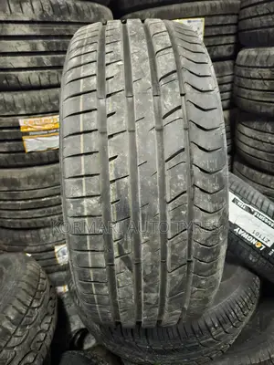 235/45r19 Goddard