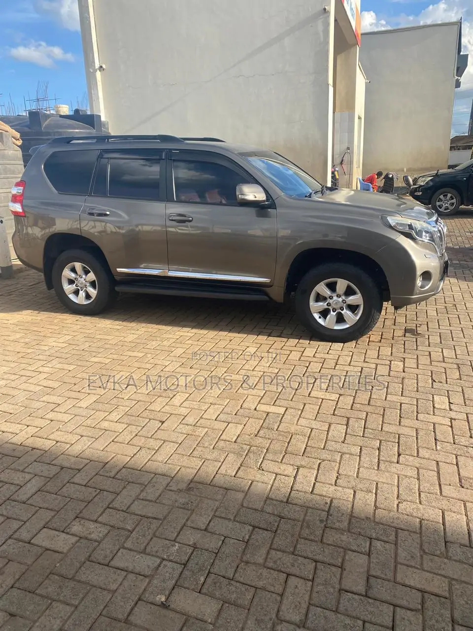 Toyota Land Cruiser Prado 2015 Gray