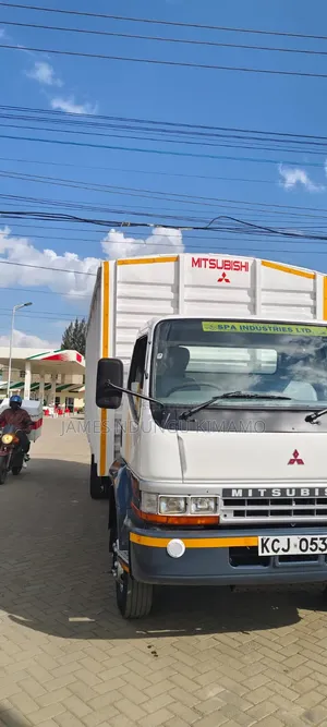 Mitsubishi Fh 215 2016 White on Sale