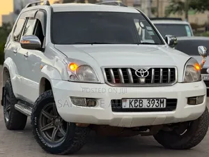 Toyota Land Cruiser Prado 2007 White