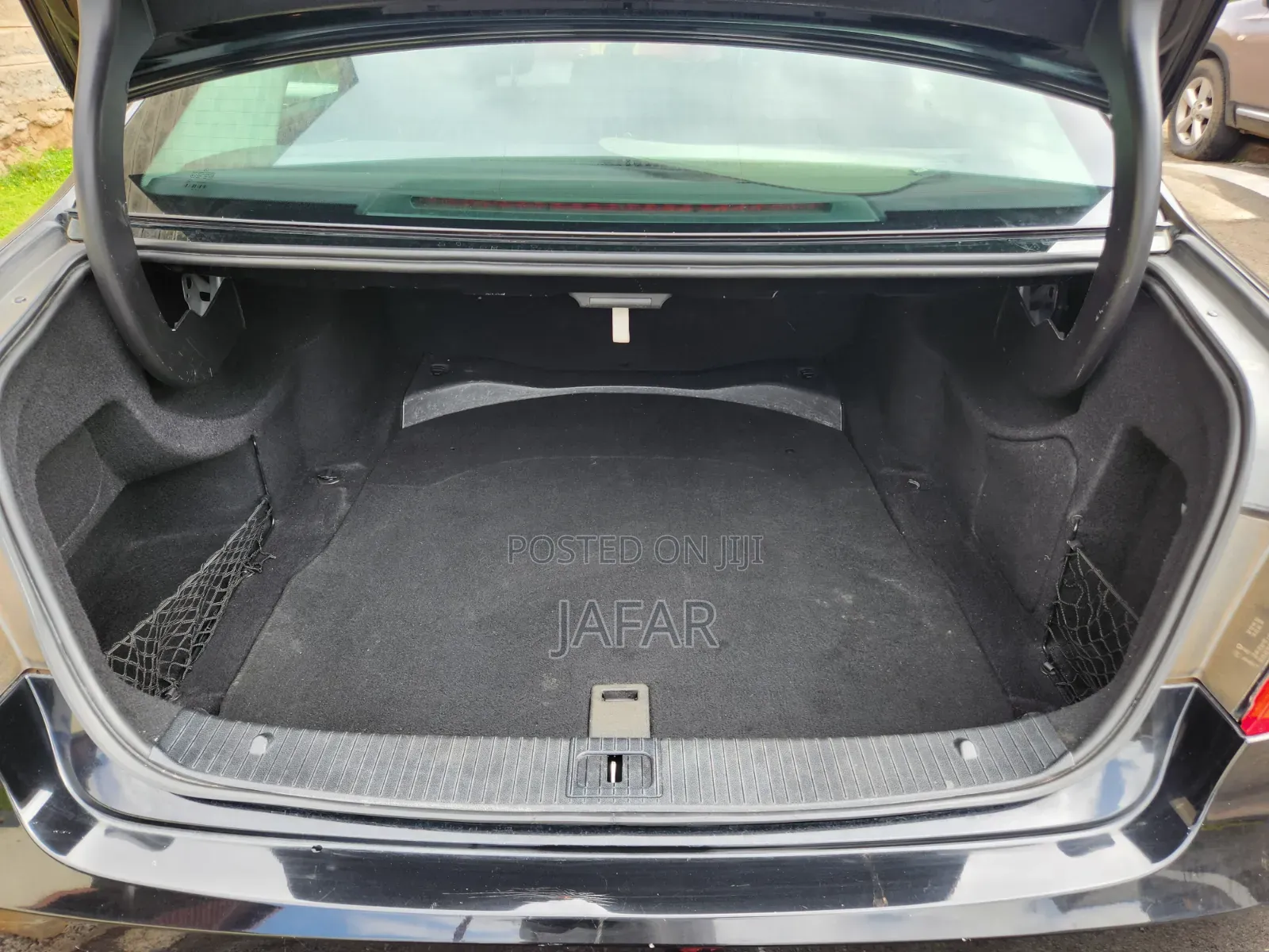 Mercedes-Benz E200 2010 Black