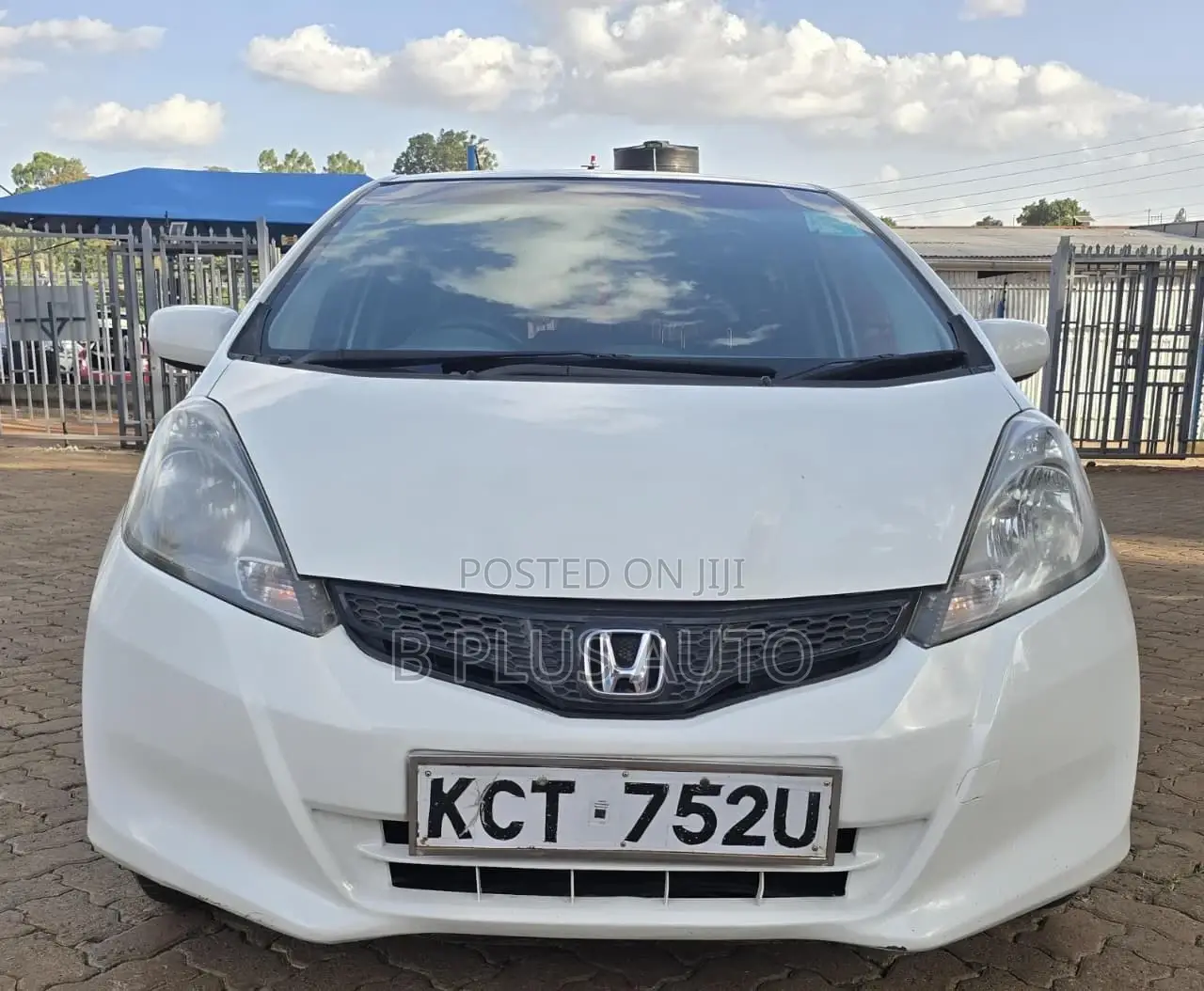 Honda Fit 2011 White