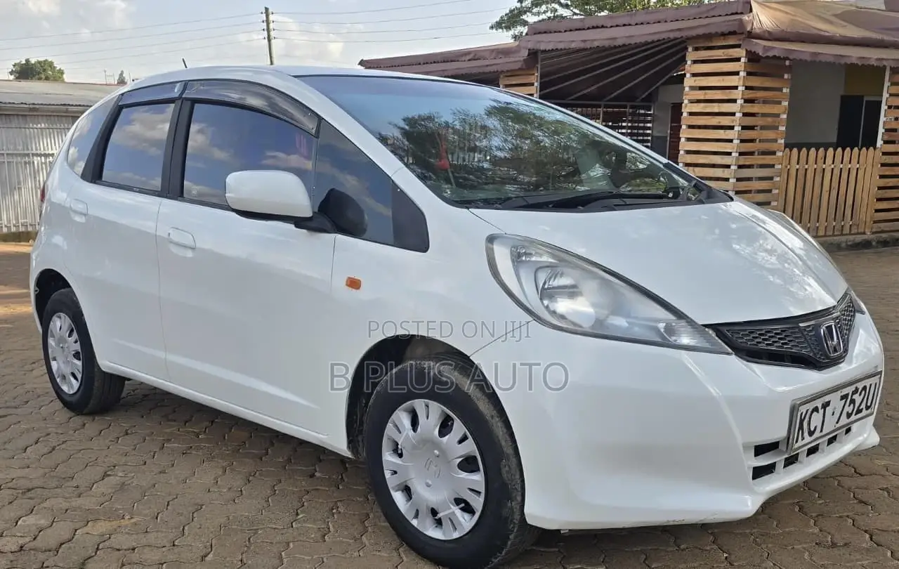 Honda Fit 2011 White