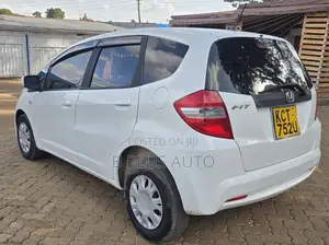 Honda Fit 2011 White