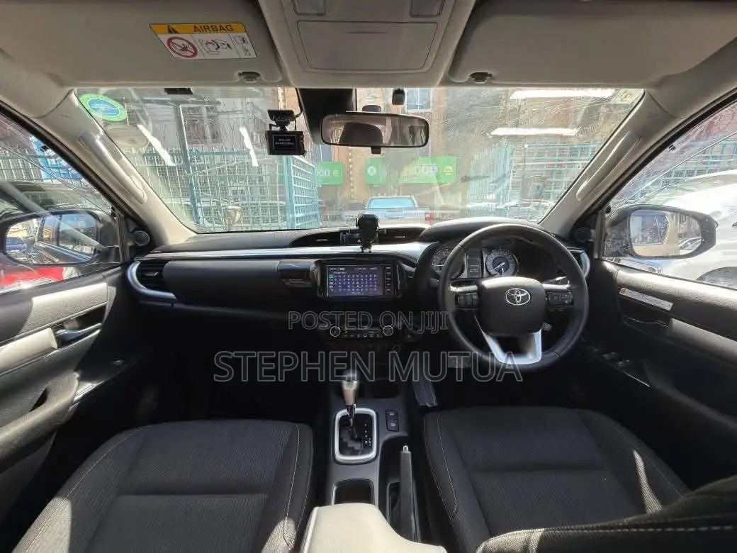 Toyota Hilux Revo Double Cab Deisel 2.4 AWD 2021 Gray
