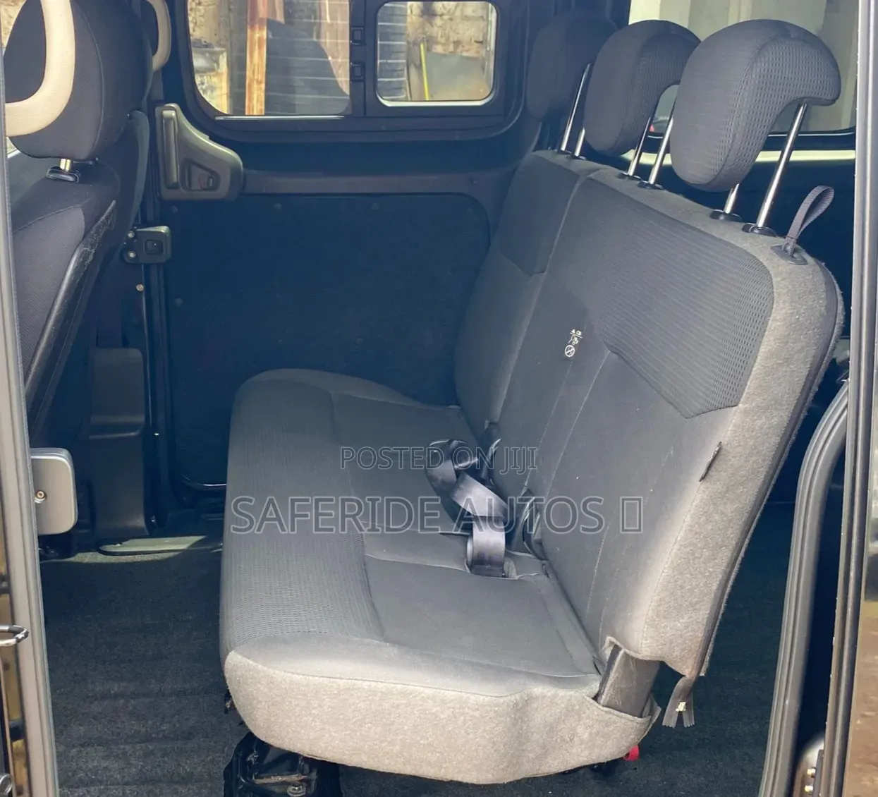 Nissan NV200 2019 Black