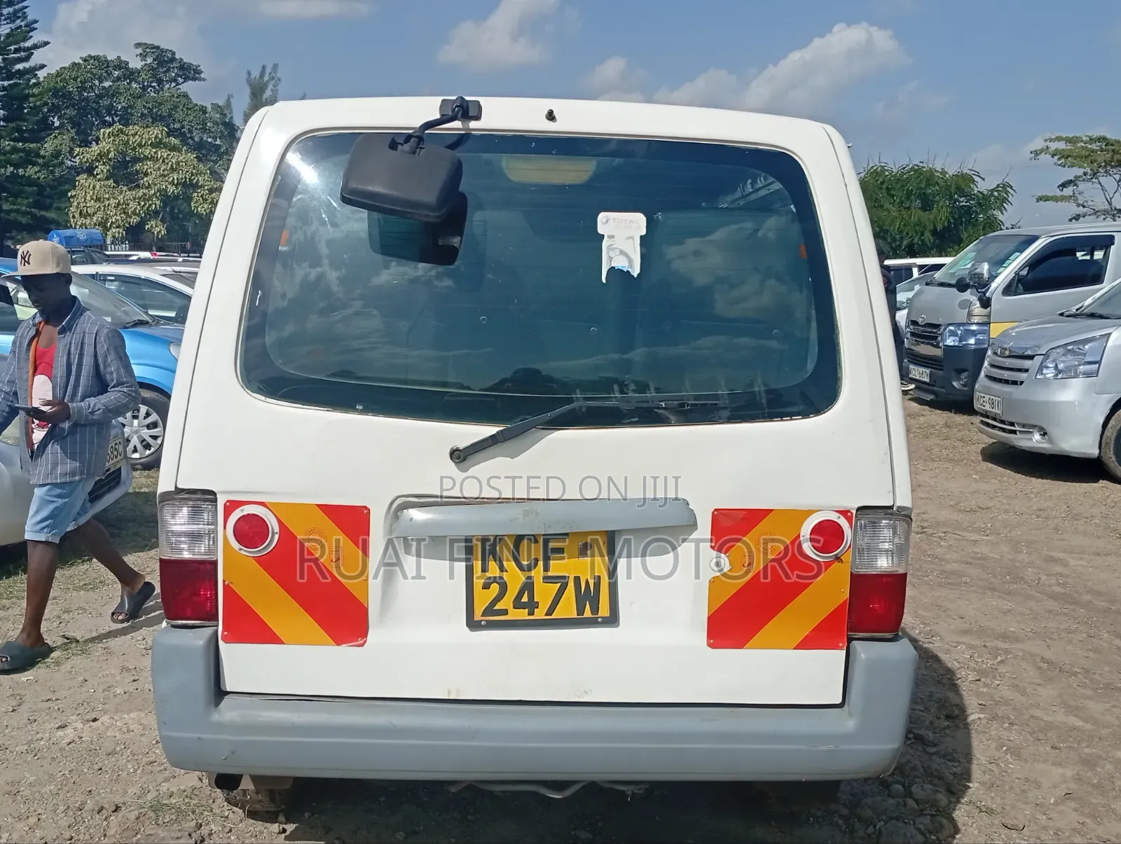Mazda B 2009 White