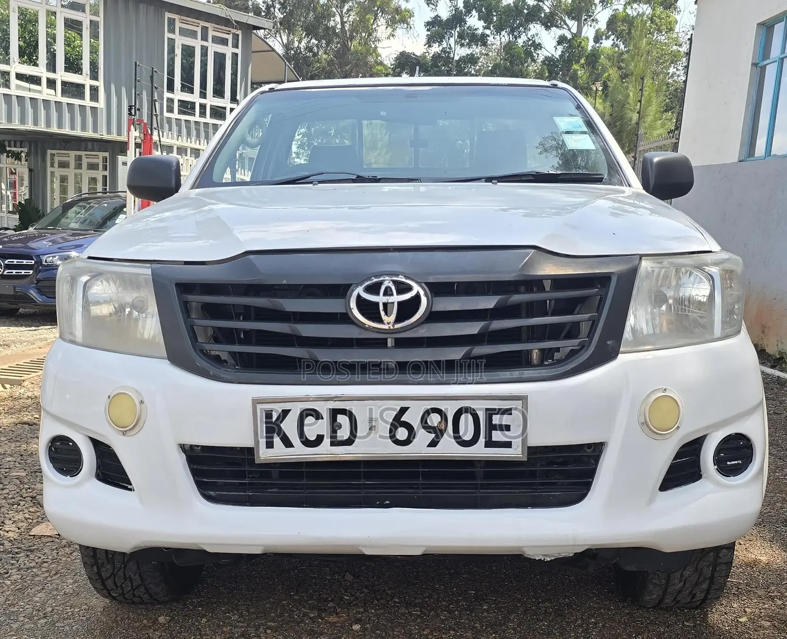Toyota Hilux 2014 White