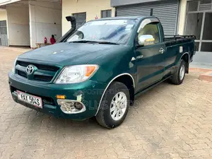Toyota Hilux 2007 Green