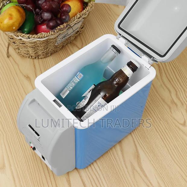 Mini Car Fridge - 7.5 L
