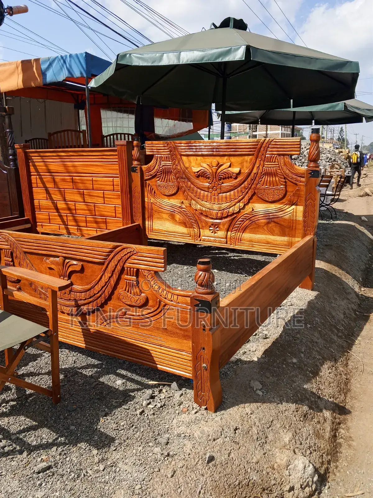 Queen Size Bed (5x6)