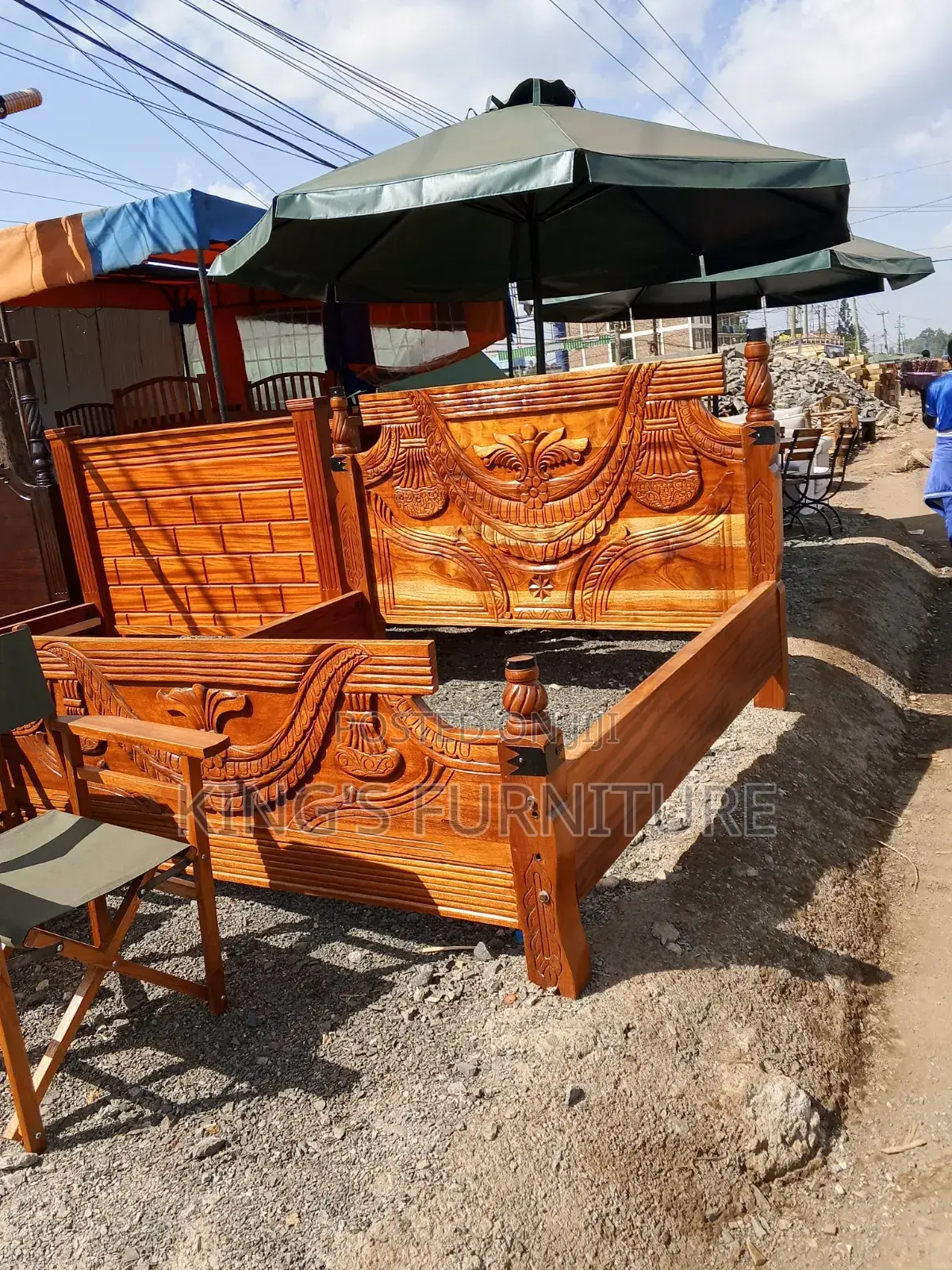 Queen Size Bed (5x6)