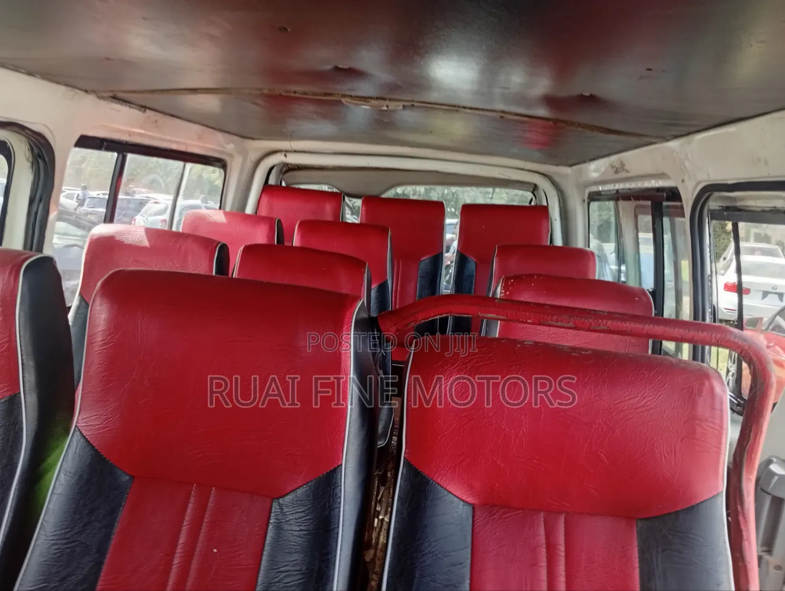 Toyota HiAce 2009 White