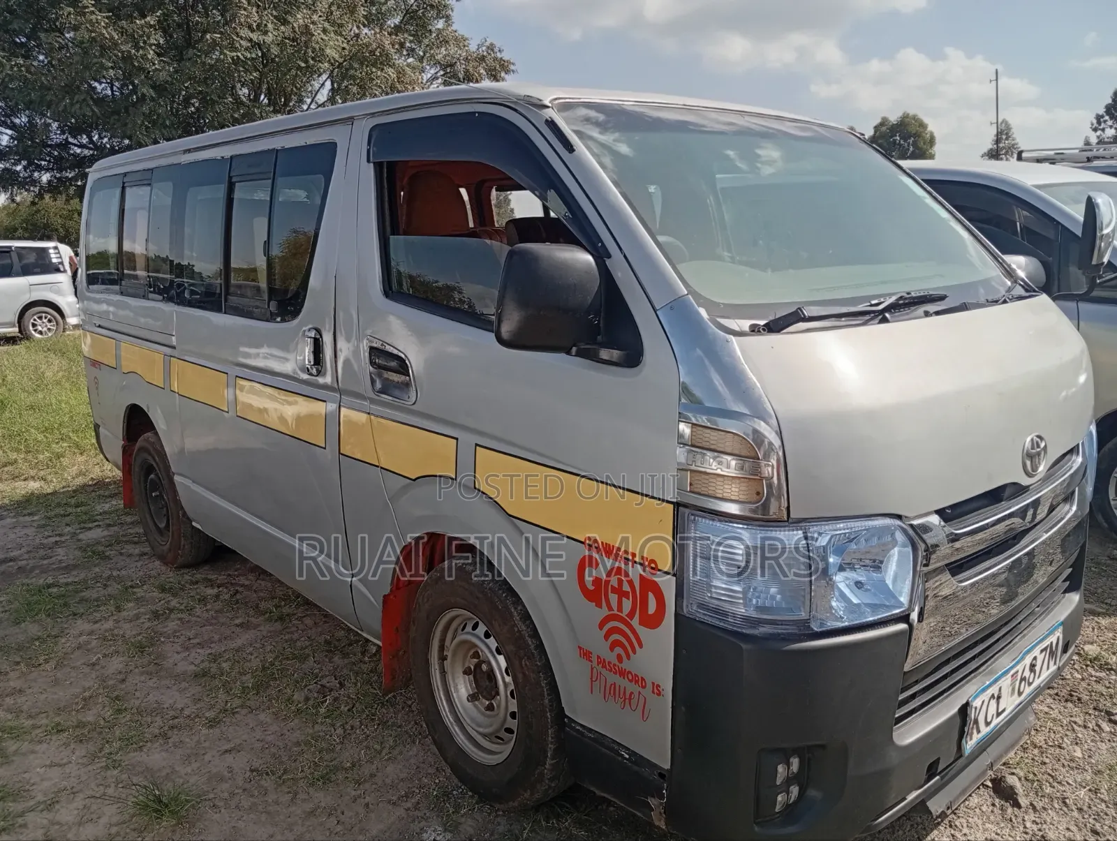 Toyota HiAce 2009 Silver