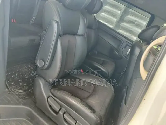 Nissan Grand 2016 White