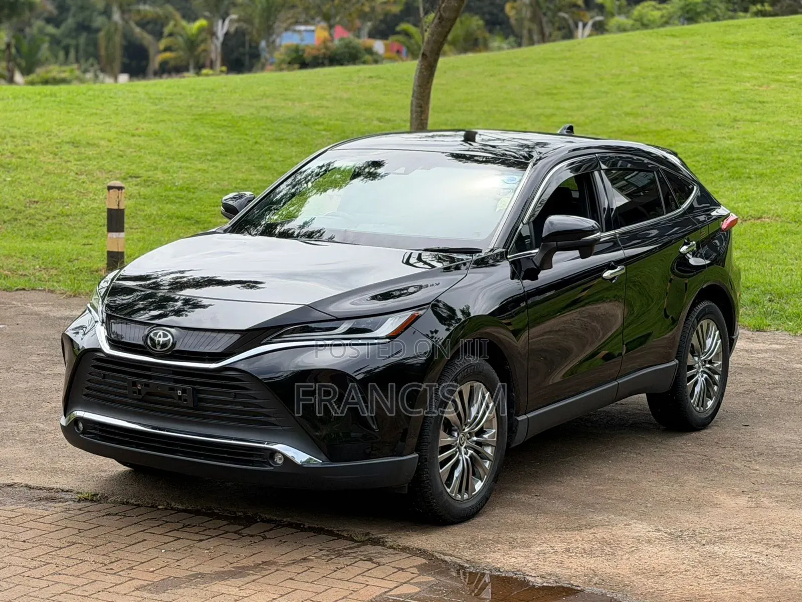 Toyota Harrier 2020 Black
