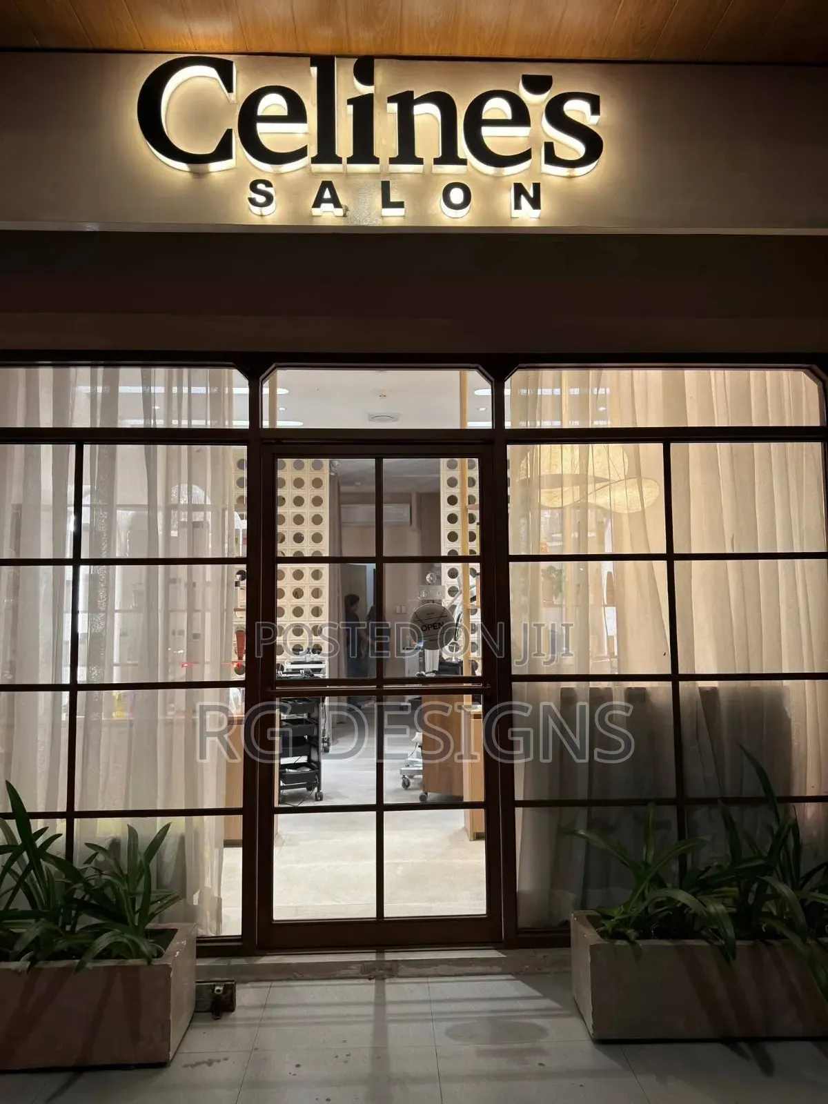 Sign And Branding Shop